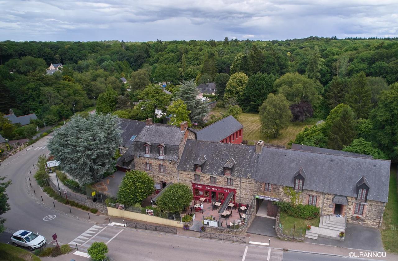 Logis Hotel, Restaurant Et Spa Le Relais De Broceliande Paimpont Exterior foto